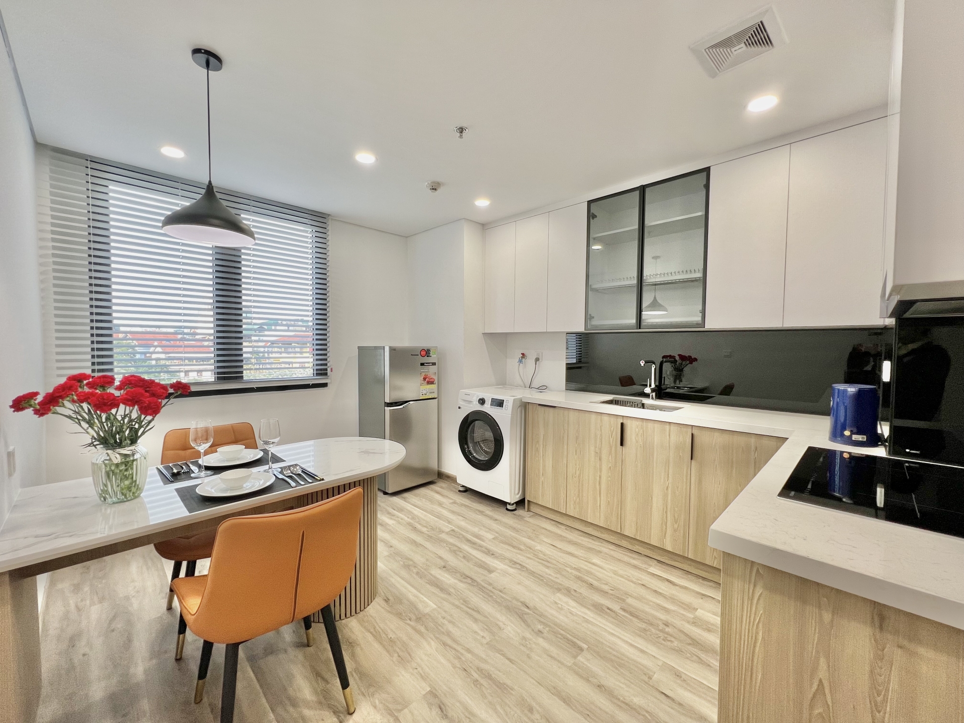 khach san 4 sao cau giay